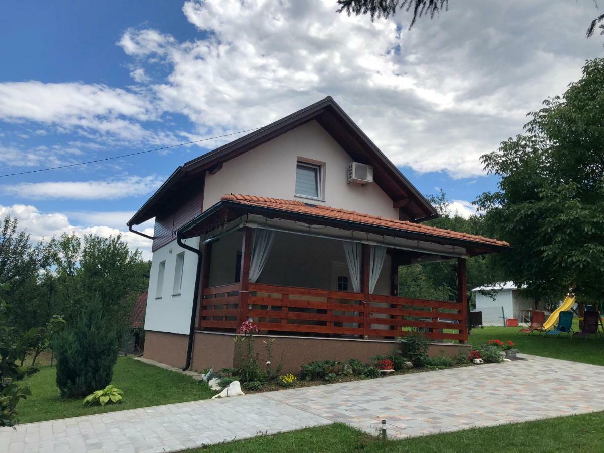 D.I.M. Holiday House Селиште-Дрежничко Экстерьер фото
