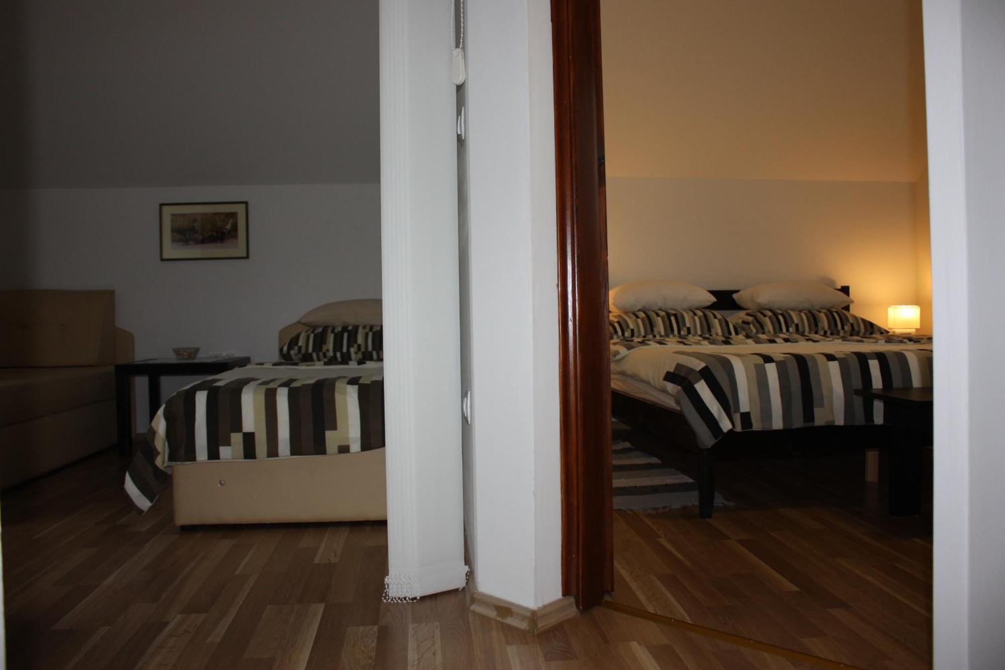 D.I.M. Holiday House Селиште-Дрежничко Экстерьер фото